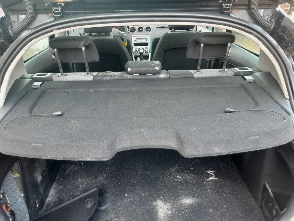 PLAGE ARRIERE Peugeot 308 (4A / C) (01-2007/12-2015), Kontakt-peugeot@peugeot.com, Utilisé, Peugeot Deutschland GmbH, Bahnhofsplatz
65423  Rüsselsheim, DE