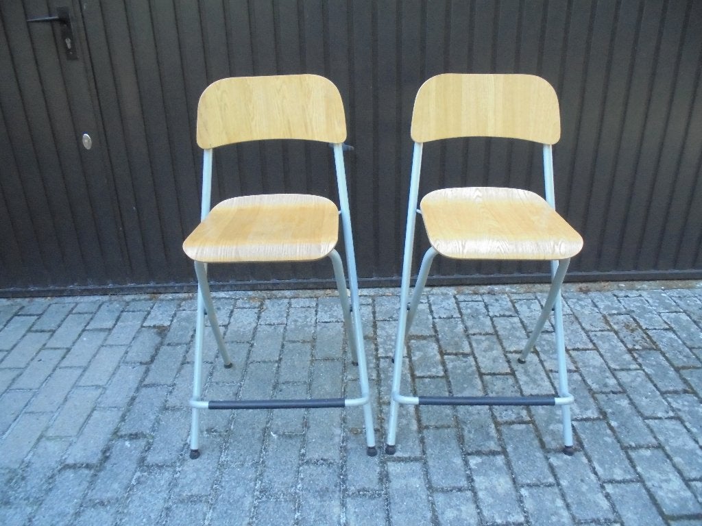 klapstoelen 2 stuks barkruk, 2 krukken, Ophalen, Zo goed als nieuw, Hout