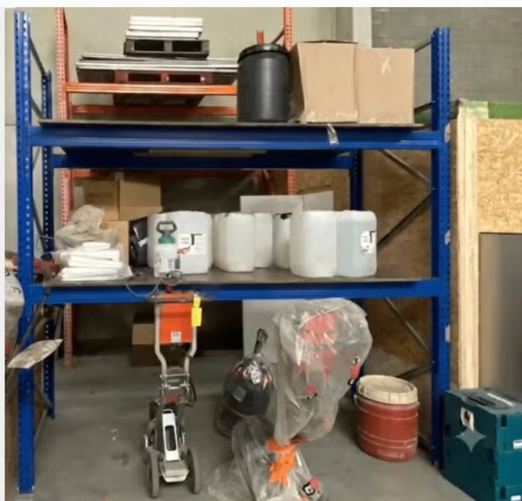 palletrek magazijnrek stow, Ophalen