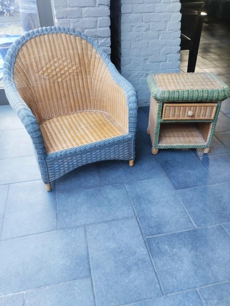 Ensemble fauteuil table de chevet et miroir, Enlèvement, Utilisé, Autres matériaux