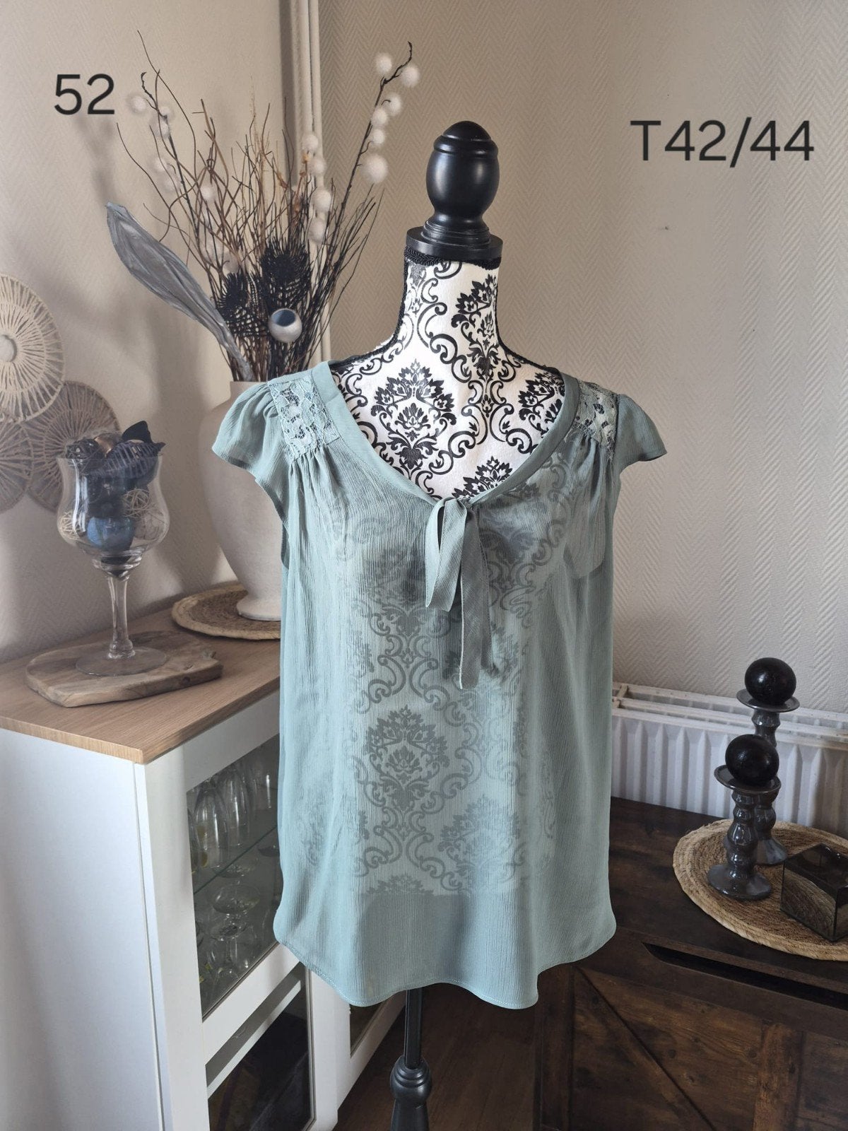 Blouse taille 42/44, Enlèvement ou Envoi