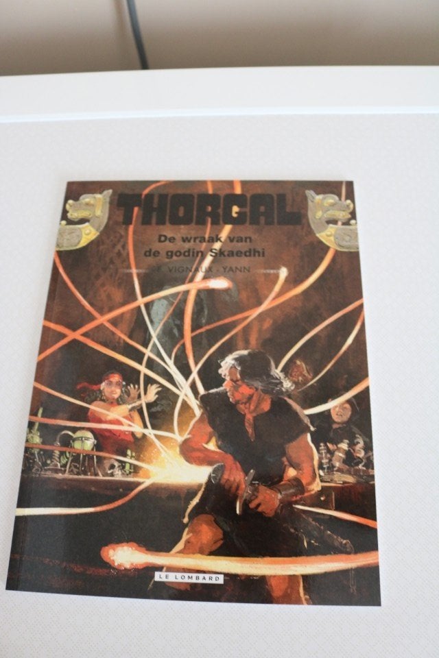 Thorgal Nr 43: De wraak van godin Skaedhi - sc - 1e dr 2025, Eén stripboek, Nieuw, Ophalen of Verzenden, Vignaux / Yann