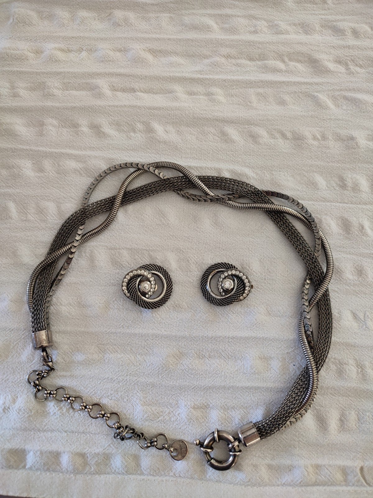 Parure., Enlèvement ou Envoi, Collier