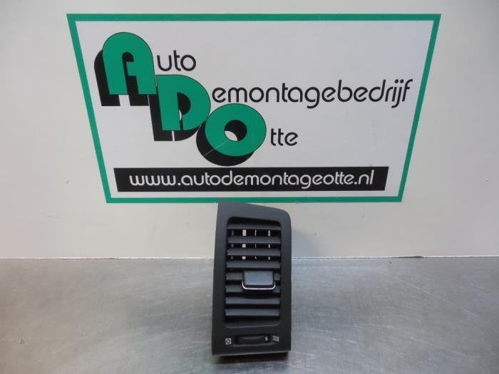 Luchtrooster Dashboard van een Toyota Corolla Verso, Gebruikt, -, -, Ophalen of Verzenden