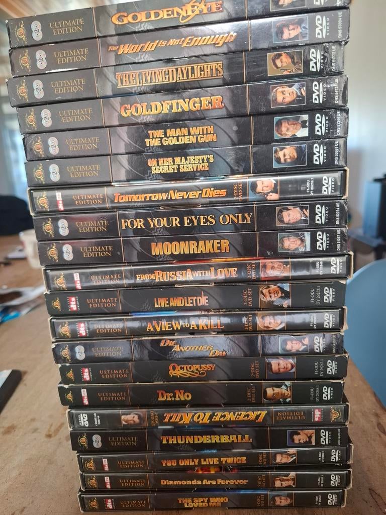 James Bond collectie 20 DVD's, Cd's en Dvd's, Ophalen of Verzenden