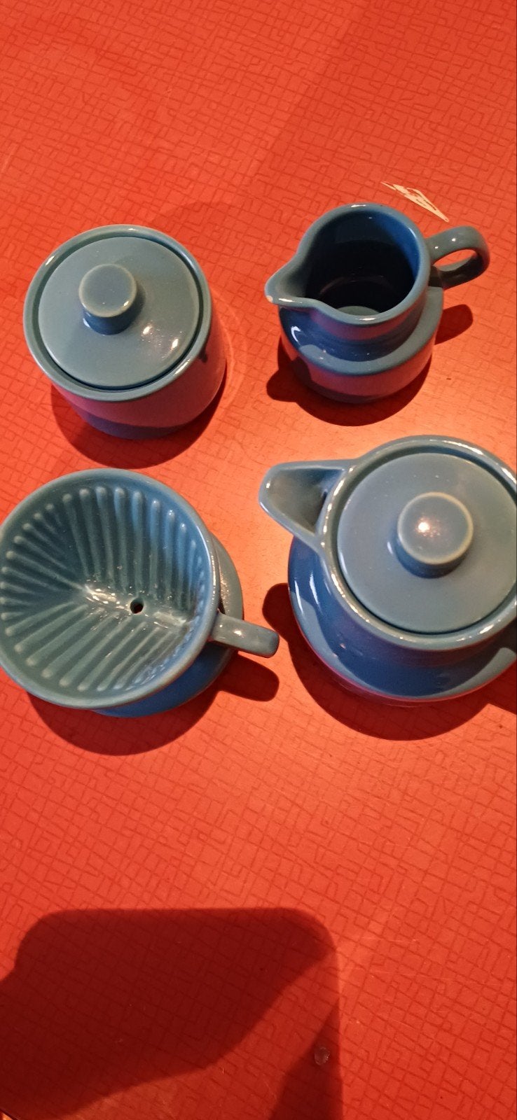 retro kindertafel en stoeltje kleur rood, Kinderen en Baby's, Ophalen, Gebruikt