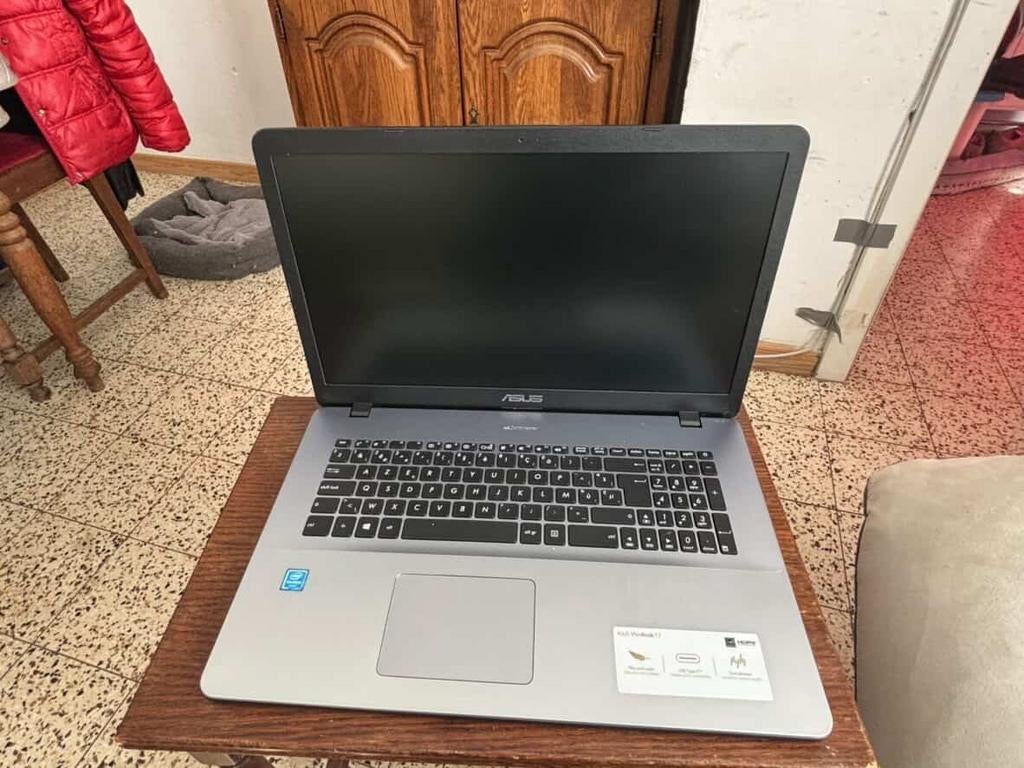 ASUS VivoBook 17X705, Ophalen of Verzenden