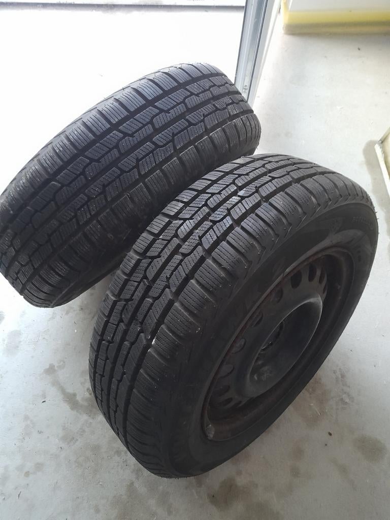 4 jantes en tole  avec 4 pneux pour Mercedes, Autos : Pièces & Accessoires, Pneus & Jantes, Jante(s)