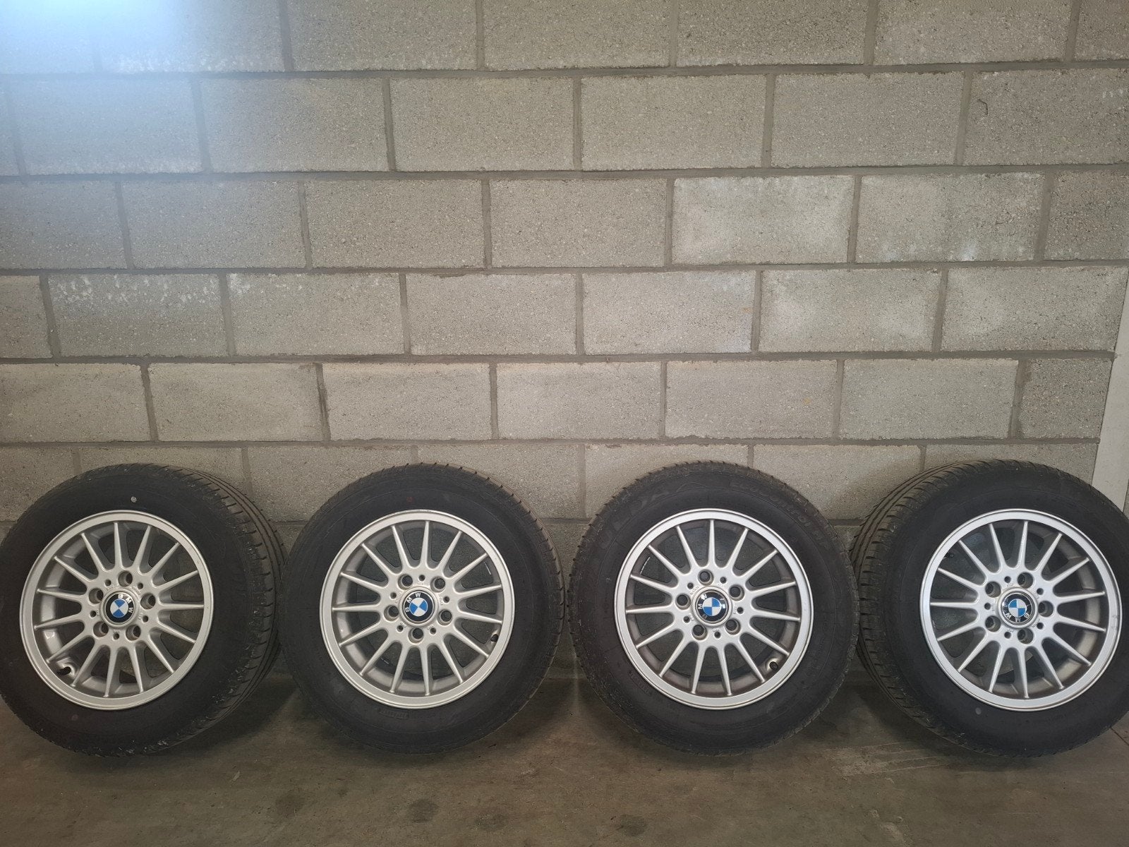 BMW 3-serie E36 Style 32 velgen 15 inch 5x120 72.5mm, Auto-onderdelen, Banden en Velgen, Banden en Velgen, Zomerbanden, 15 inch