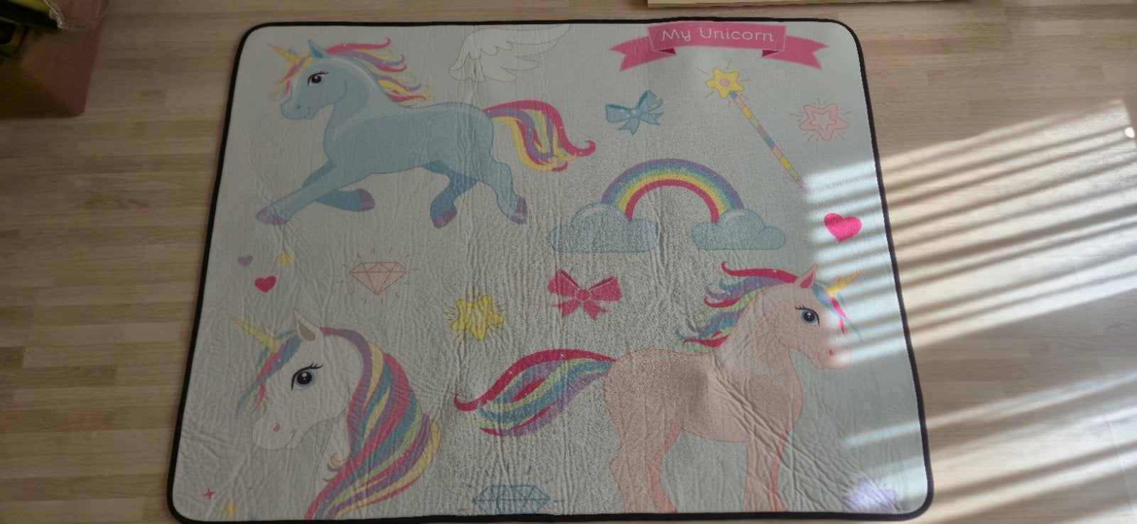 Tapis licornes, Enlèvement, Utilisé
