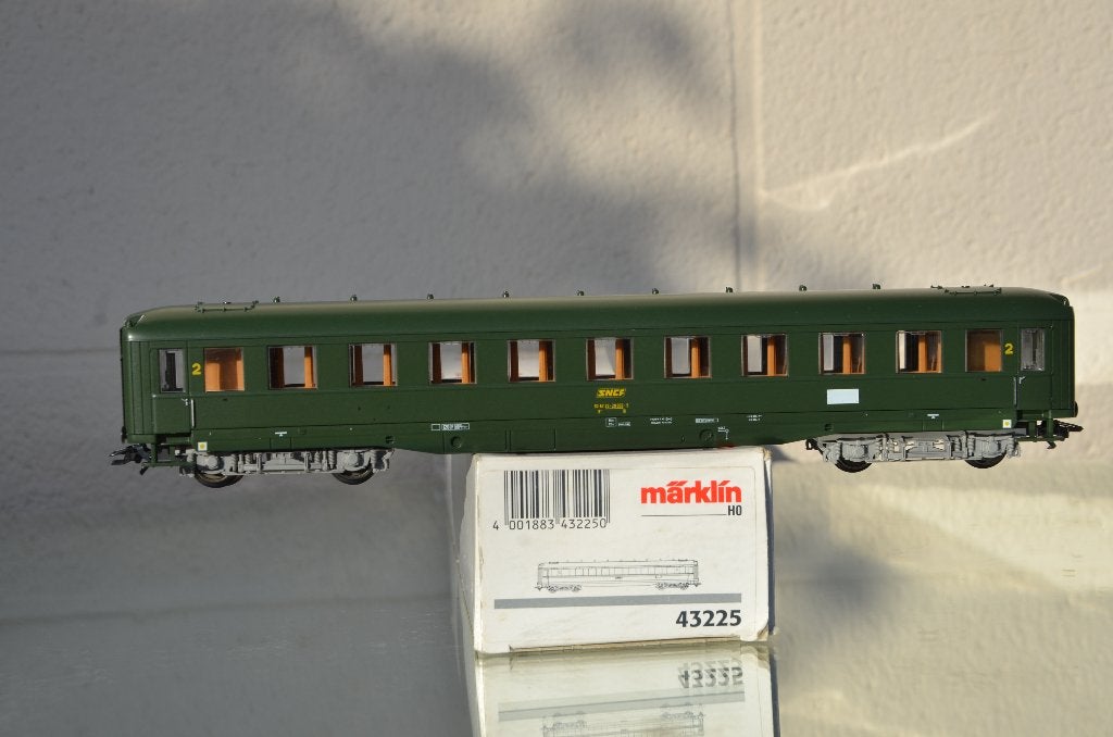 marklin 43225-voiture train express SNCF-2e classe-com neuf, Hobby & Loisirs créatifs, Trains miniatures | HO, Enlèvement ou Envoi