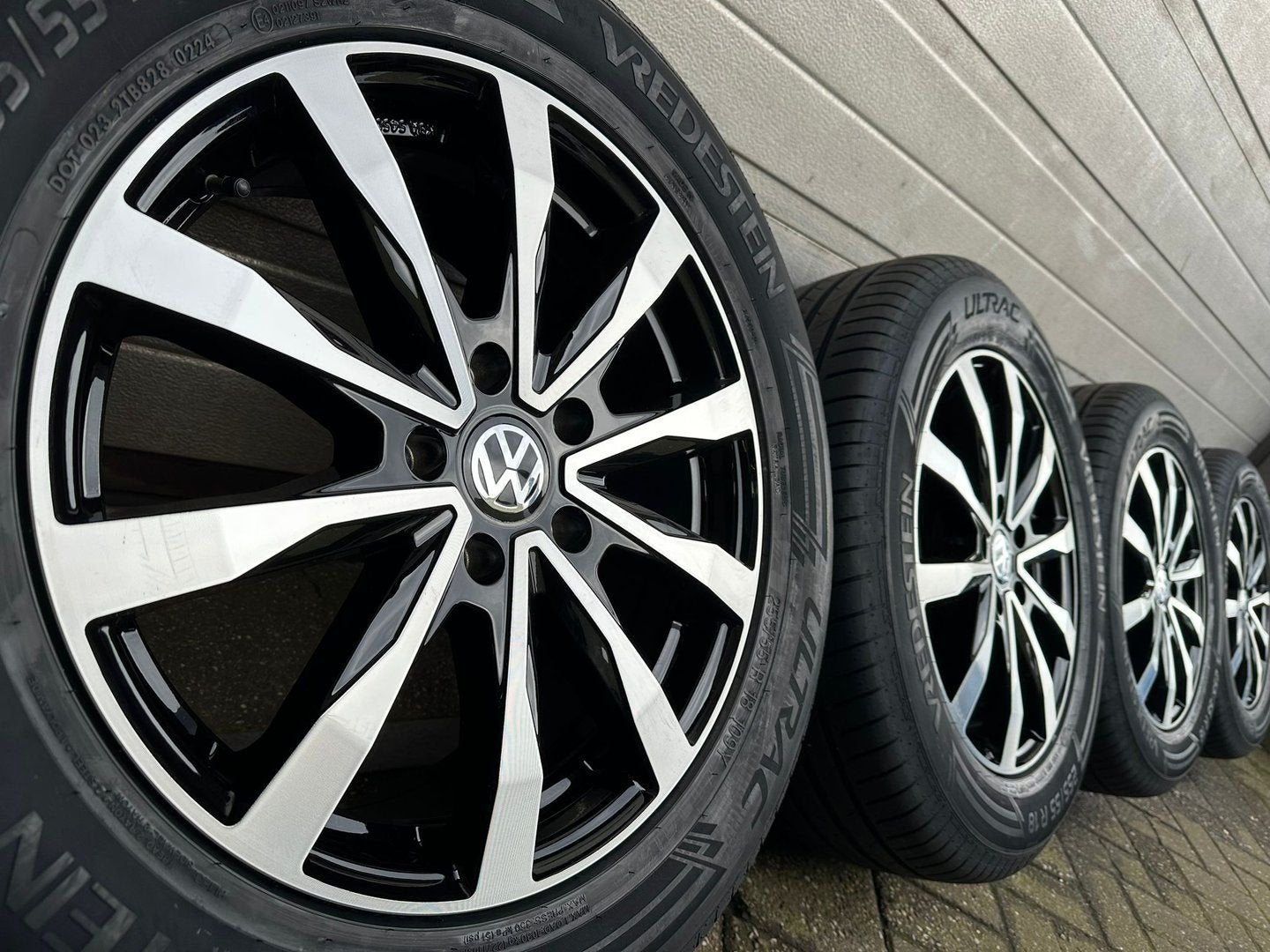 set 18 inch Volkswagen VW Crafter MAN TGE velgen zomerbanden, Neuf, Pneus et Jantes, 255 mm, Pneus été