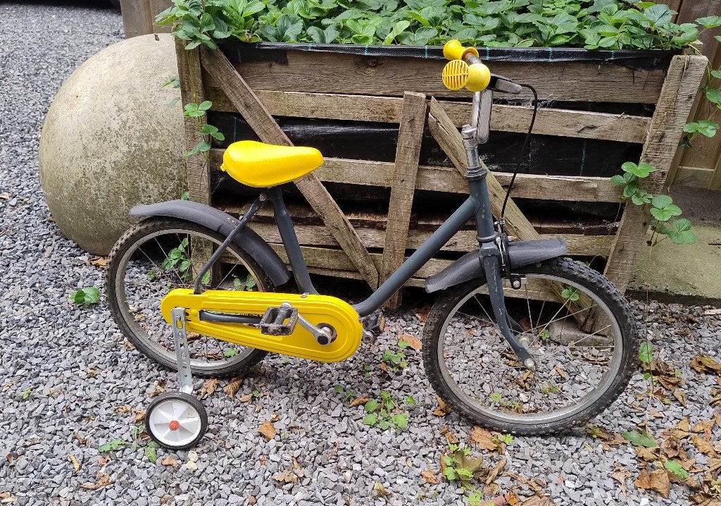 Vélo torpédo 18 pouces gris & Jaune, Stabilisateurs, Sans marque, Frein à rétropédalage, 16 à 20 pouces