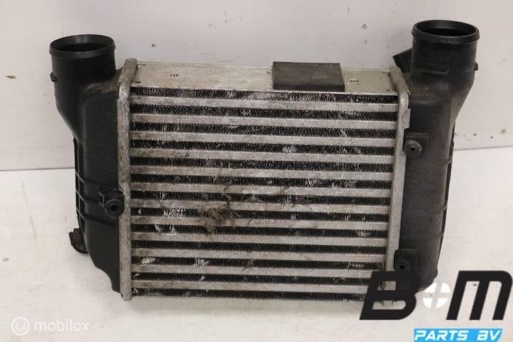 Laadluchtkoeler Audi A4 8E 1.8 Turbo 8E0145805Q, Utilisé