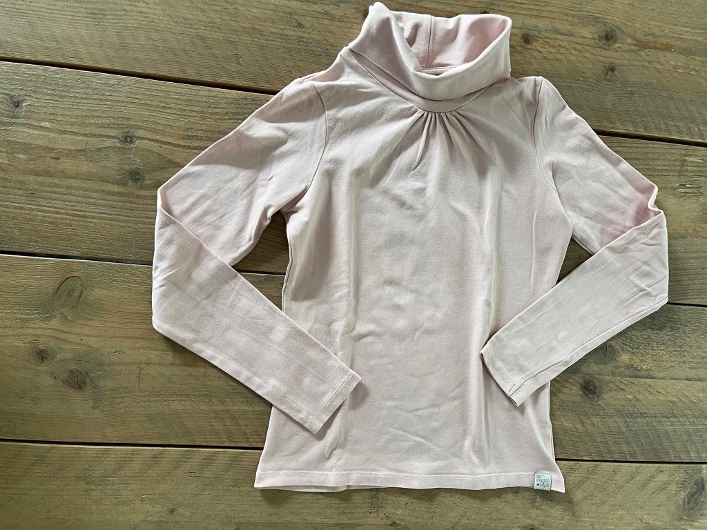 Bel & Bo (licht) roze longsleeve rolkraag 140, Meisje, Ophalen of Verzenden, Zo goed als nieuw, Shirt of Longsleeve