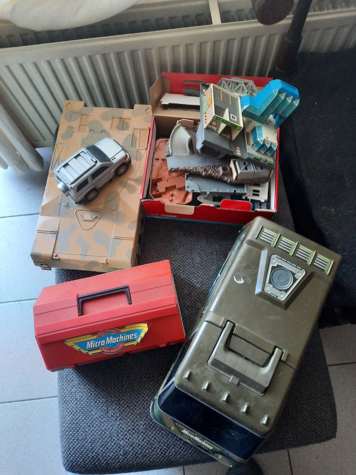 micromachines, Ophalen