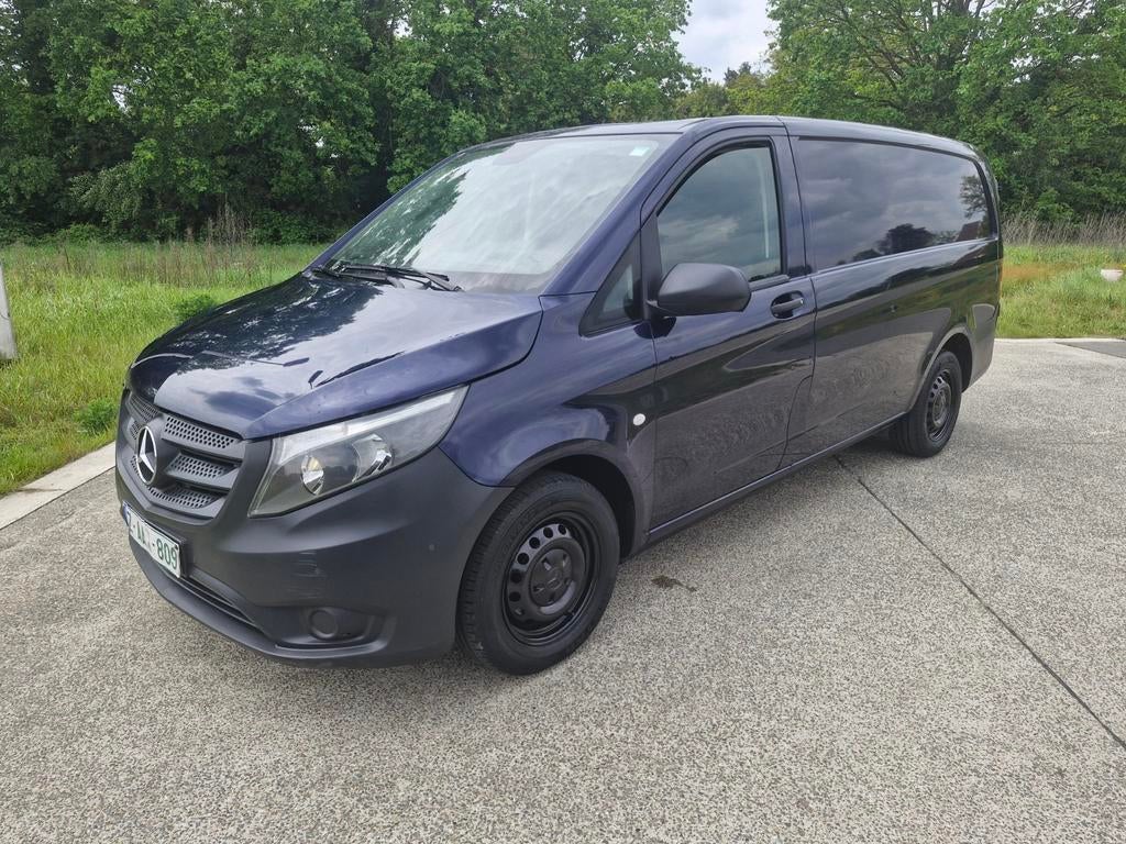 MERC VITO 116 CDI AUTOMAAT 3ZITS NAV AIRCO BJ 2015 243.000KM, Automaat, Euro 5, Zwart, Blauw