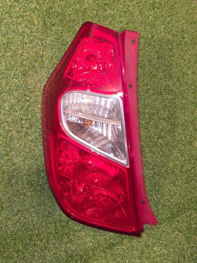 linker achterlichten Hyundai i10 van 2011 - 2013 origineel, Ophalen, Gebruikt, Hyundai