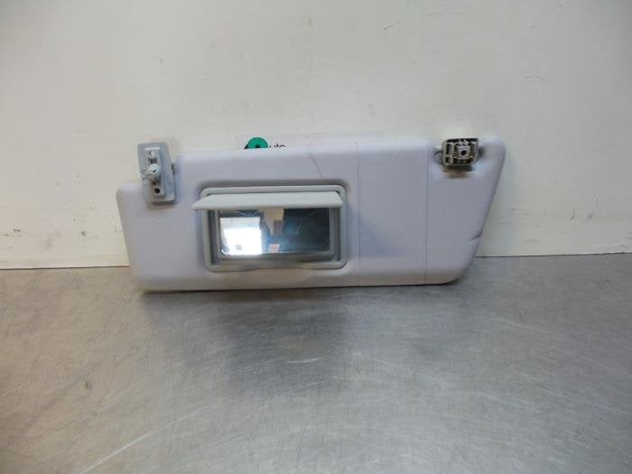Pare-soleil d'un Mercedes C-Klasse (C-Klasse 00-), 3 mois de garantie, Utilisé, -, -