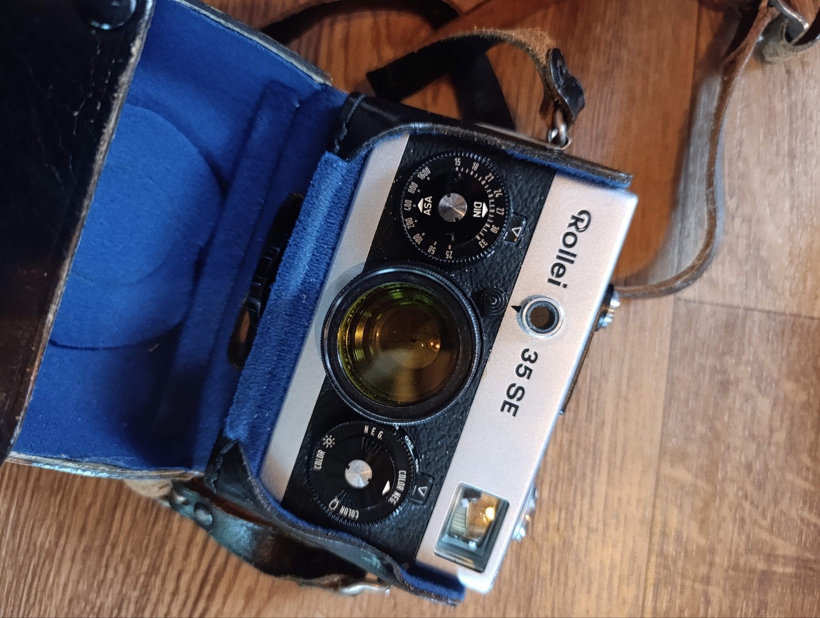 Rollei 35 SE – pour pièces, Audio, Tv en Foto, Ophalen, Compact