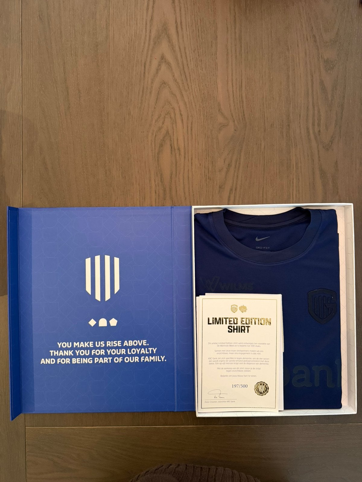 KRC Genk -Limited edition (De warmste week)- 8 Bryan Heynen, Enlèvement ou Envoi, Bleu, Taille 48/50 (M), Neuf