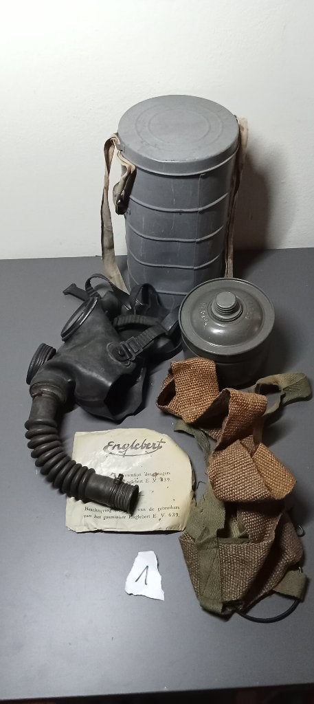 Masque à Gaz Défense Passive WW2 - 1, Ophalen of Verzenden, Landmacht, Overige typen