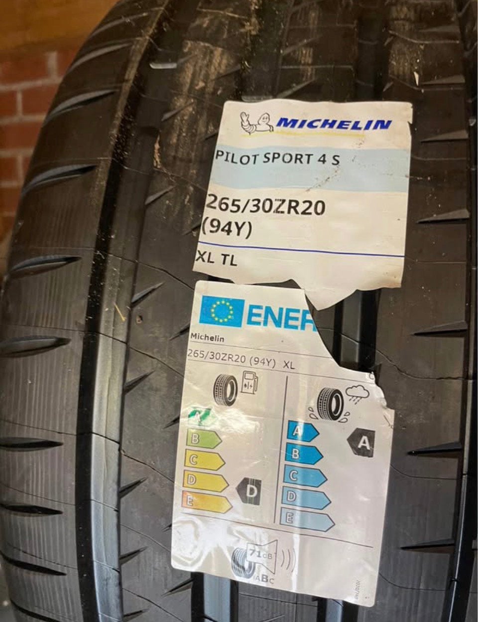 Nieuwe Michelin Pilot Sport 4S band - 265/30 ZR20 (94Y) XL, Ophalen, Zomerbanden, Band(en)