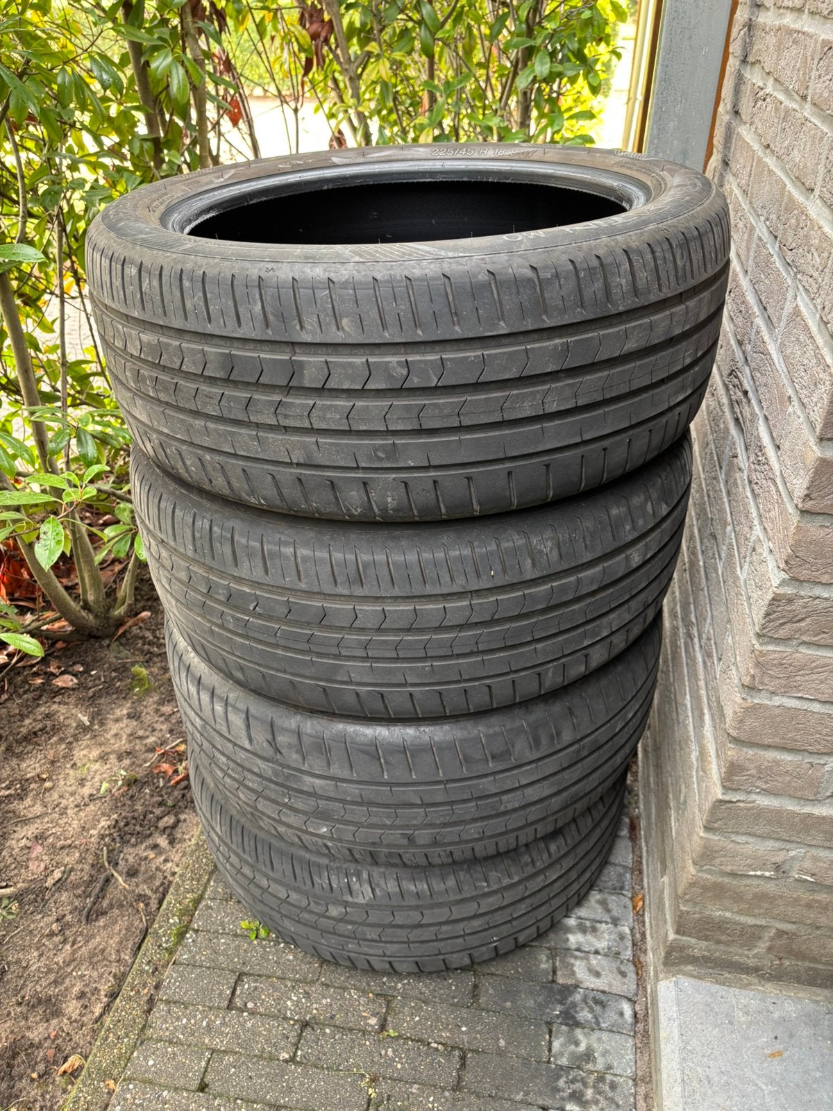 4 pneus d'été Vredestein 6 mm 225/45 R18 91W, Véhicule de tourisme, Pneus été, Enlèvement, Utilisé