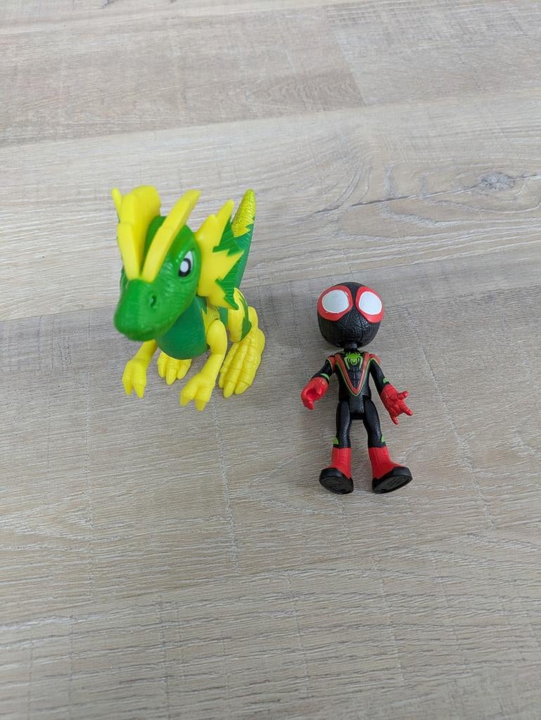 Miles Morales en Electrosaurus - Actiefiguur, Ophalen of Verzenden, Zo goed als nieuw