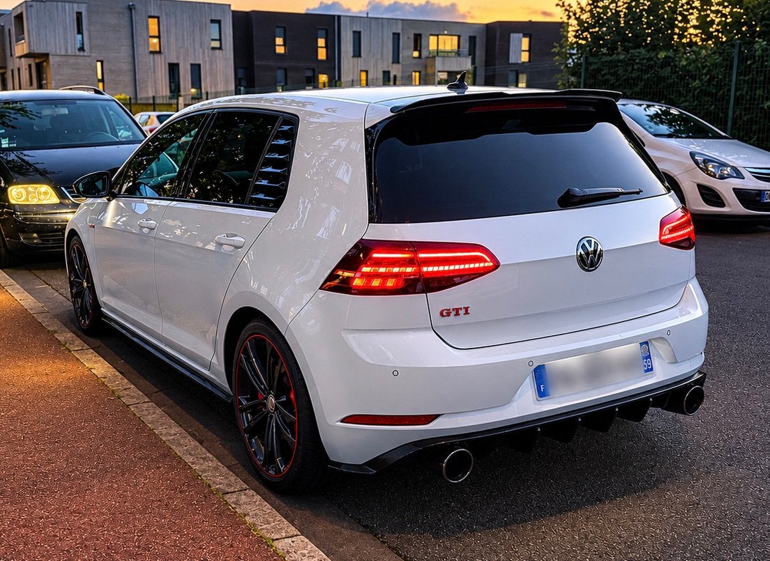 GOLF 7 GTI FACELIFT 2 PERFORMANCE +, Autos, Volkswagen, Cuir, Euro 6, Noir, 5 portes