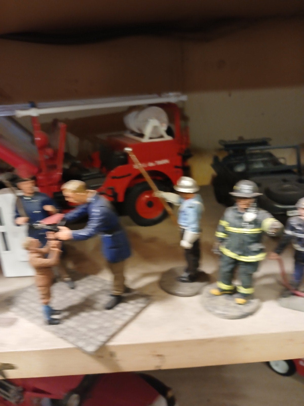 Pompiers  1/24. (((( 15 pieces))))), Enlèvement ou Envoi