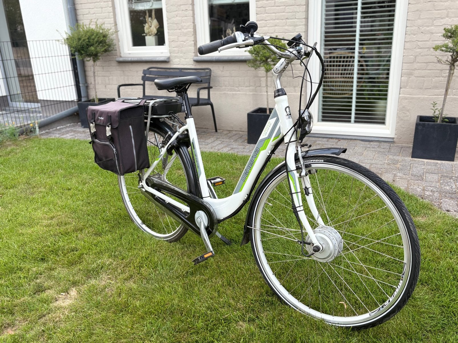 Fiets elektrisch, Fietsen en Brommers, Elektrische fietsen, Ophalen, Zo goed als nieuw