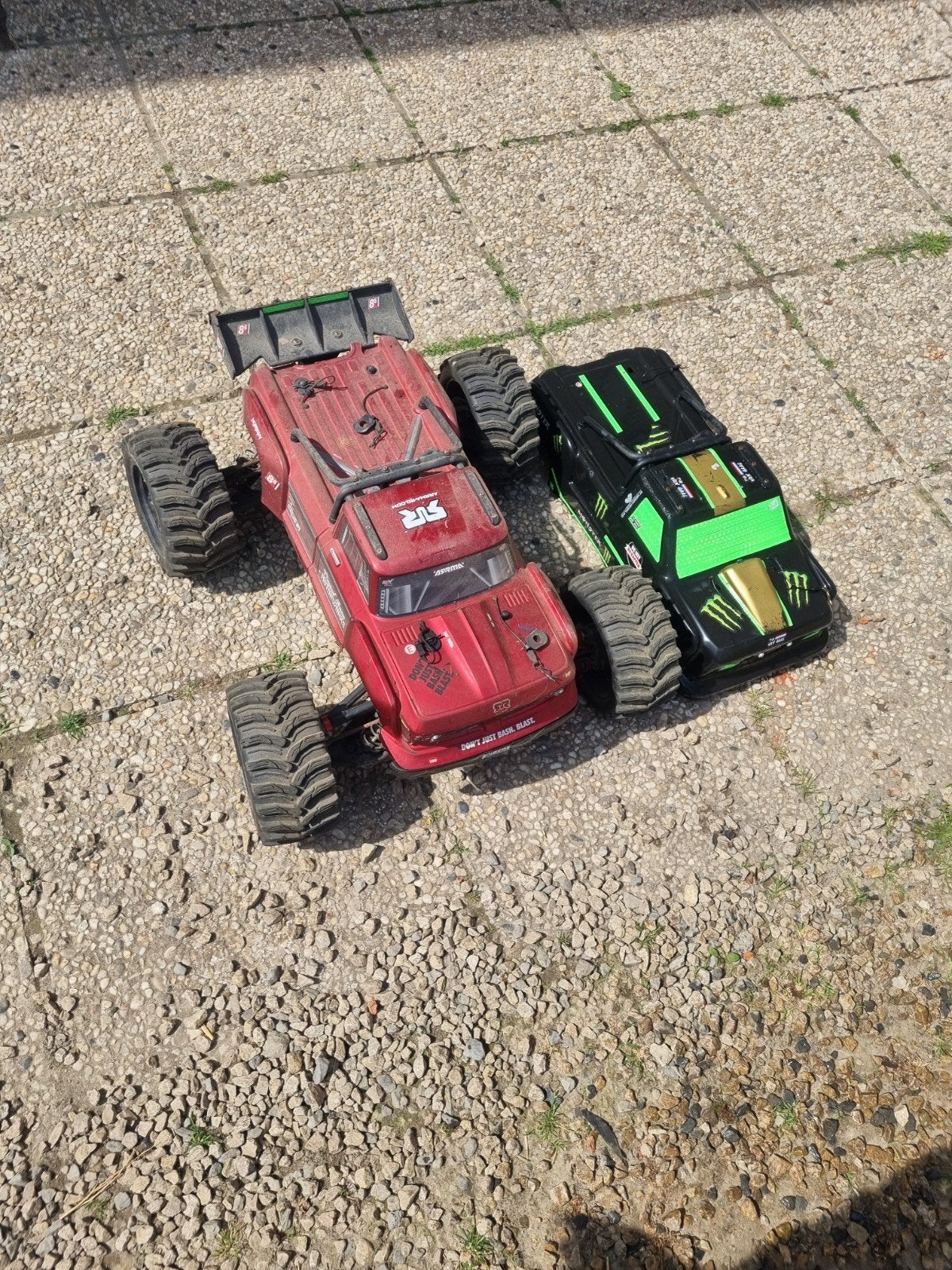 arrma outcast 8s 1/5, Hobby en Vrije tijd, Gebruikt, Auto offroad, RTR (Ready to Run), Overige schalen
