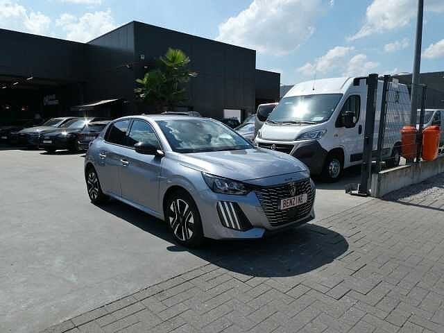 Peugeot 208 1.2 i benzine 100pk Allure Luxe '25 15000km, Auto's, Peugeot, Euro 6, 1199 cc, Zilver of Grijs, https://public.car-pass.be/vhr/0d1e8d99-b43a-408b-a67b-b5da40dcf604