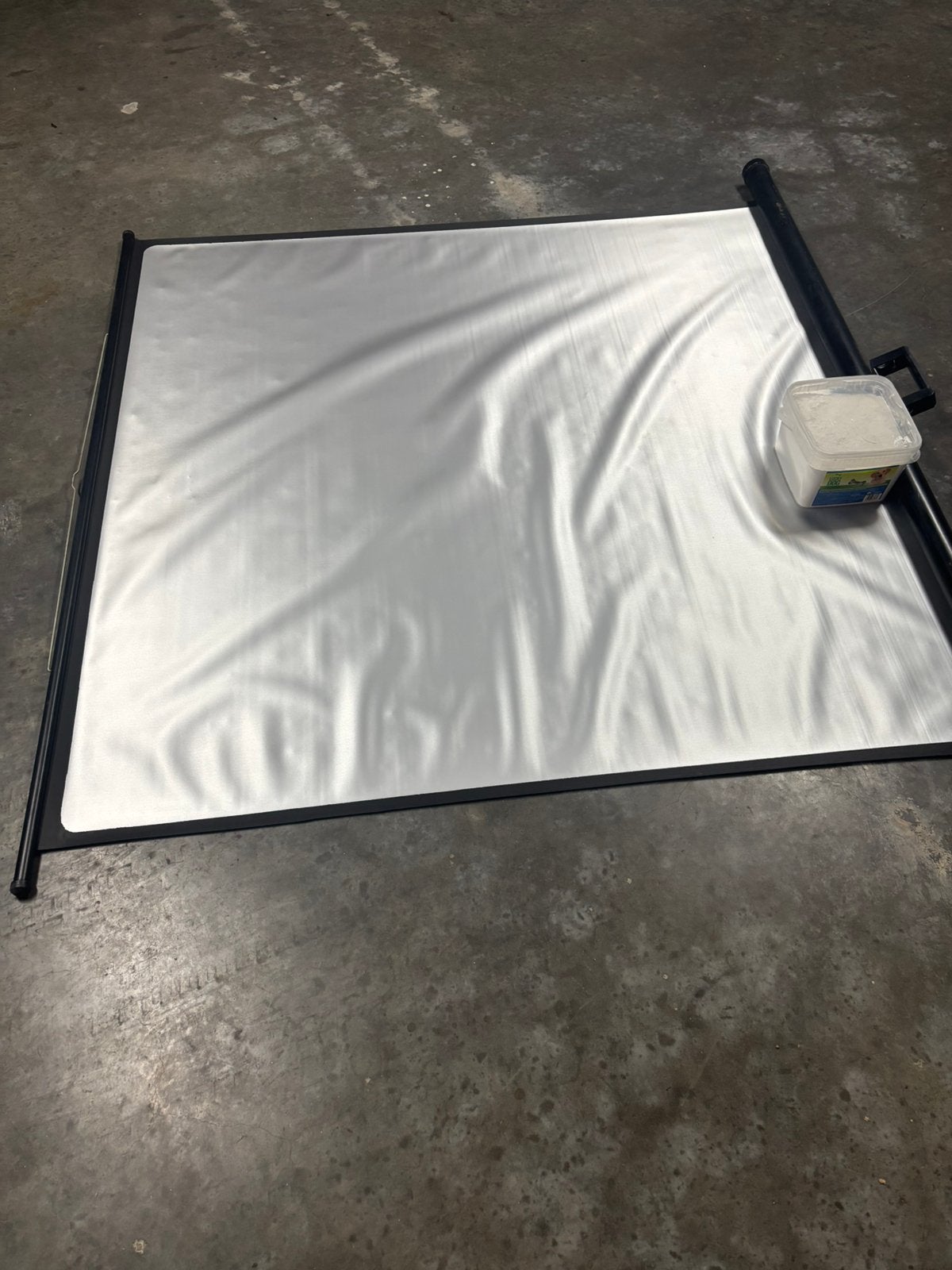 Projector scherm 1m x 1m, Ophalen, Gebruikt