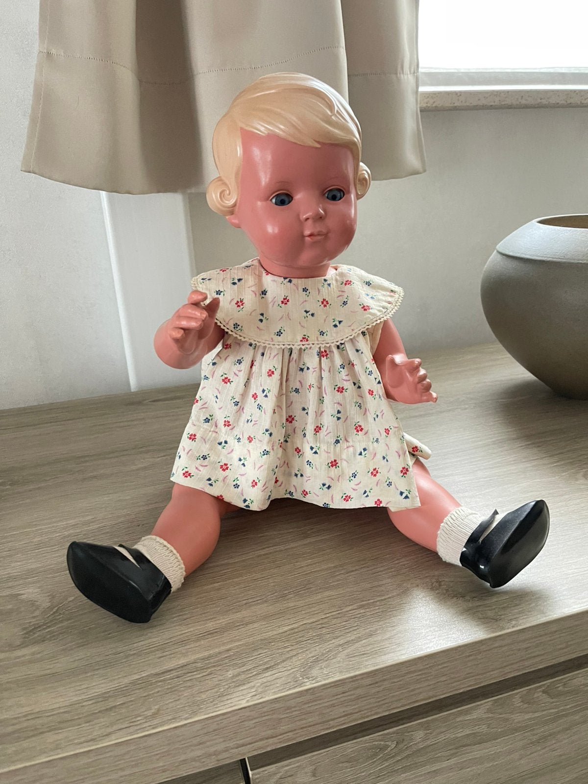 2  mooie poppen  (schilpad ) bieden, Ophalen, Zo goed als nieuw