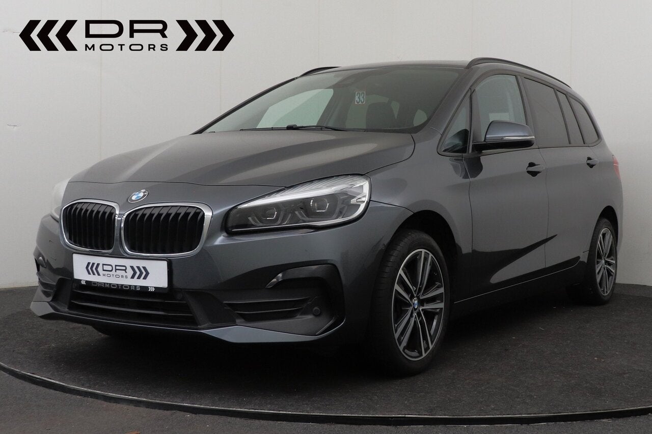 BMW 216 dA GRAN TOURER - PANODAK - LEDER - NAVI -  COMFORT, Monovolume, 2 Reeks, 107 g/km, Bedrijf