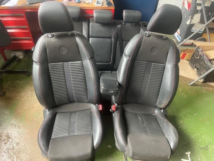 Bekleding Set (compleet) van een Alfa Romeo Giulietta, Gebruikt, -, -, Ophalen of Verzenden
