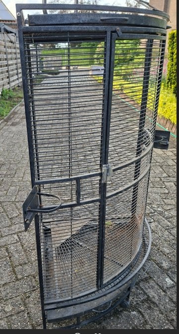 DEUX CAGES À OISEAUX EN MÉTAL, Enlèvement ou Envoi, Comme neuf, Métal, Cage à oiseaux