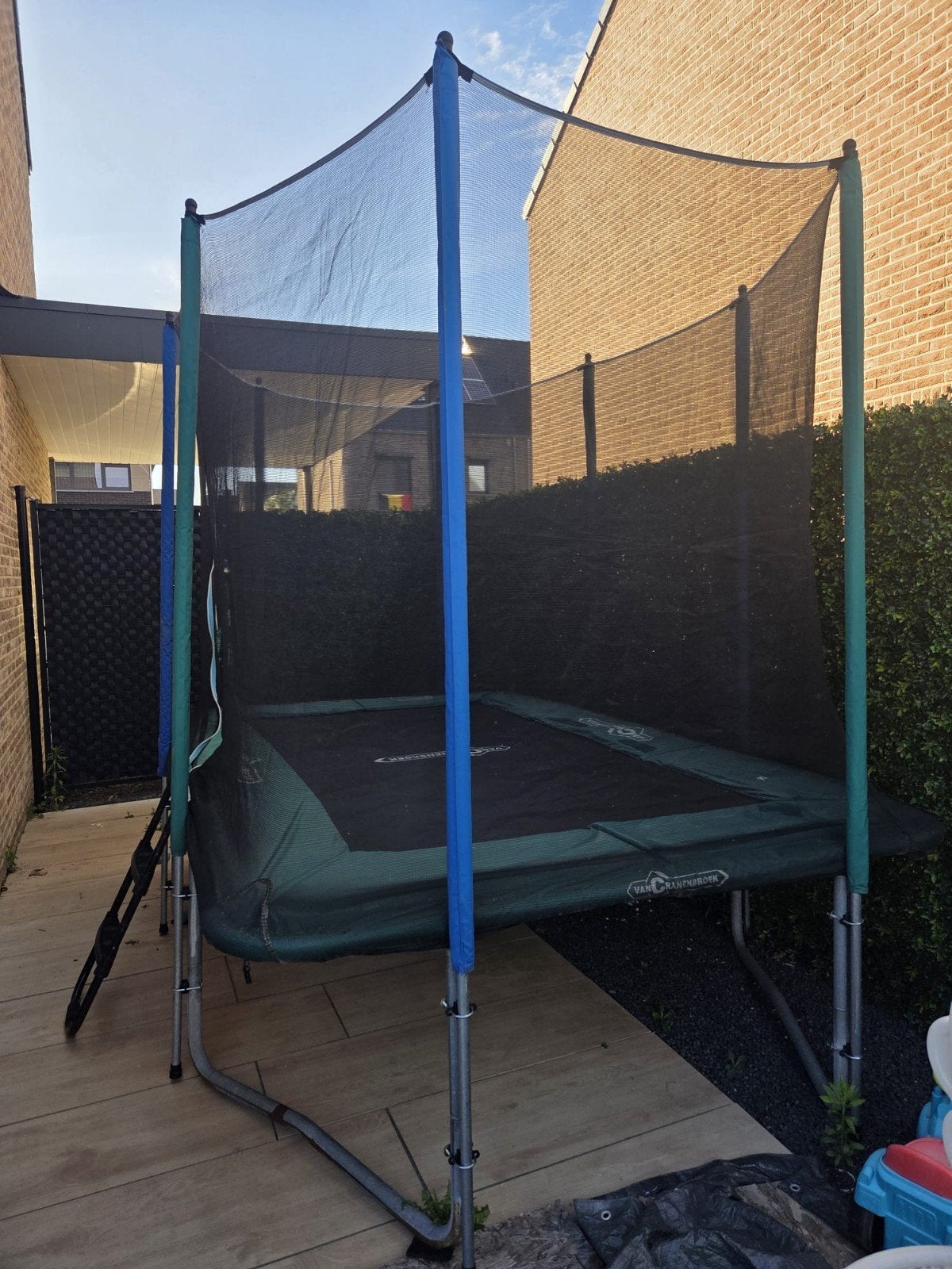 Trampoline 315x210x80, Enfants & Bébés, Jouets | Extérieur | Trampolines, Enlèvement