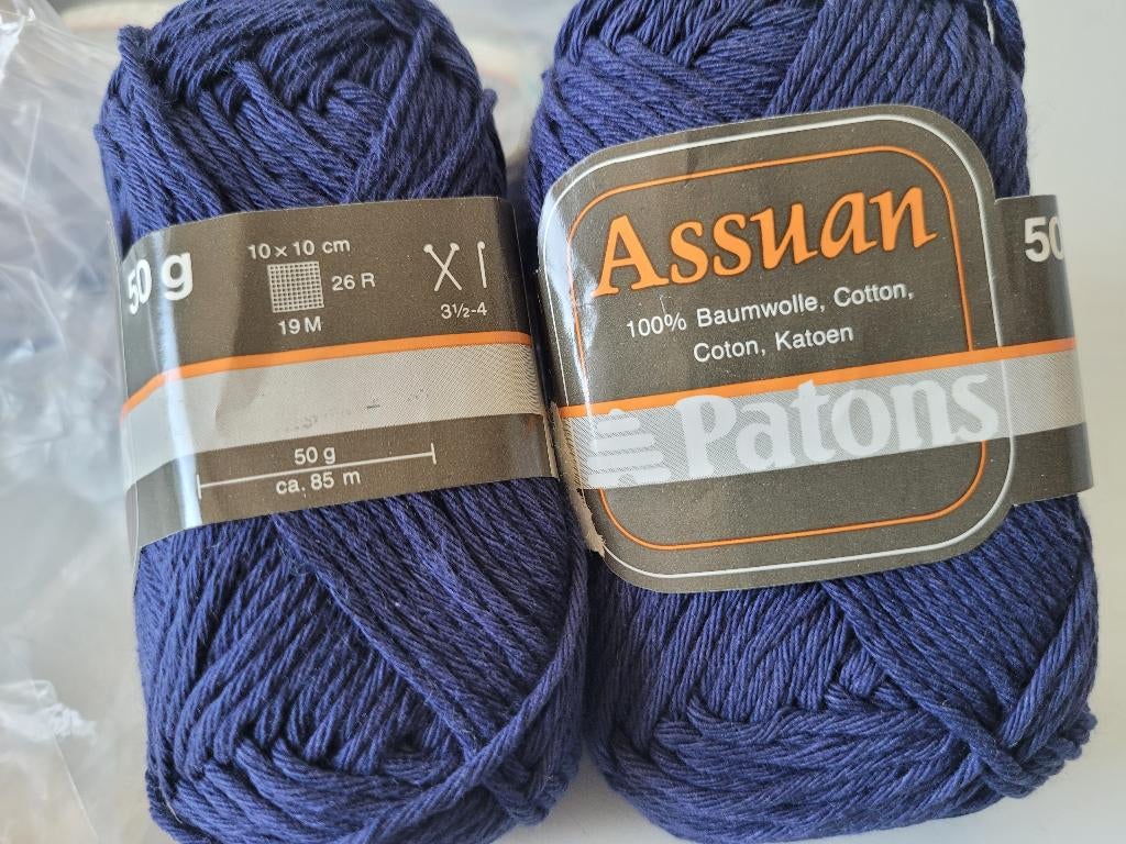 lot 20 ballen Assuan breigaren van Patons (Gründl Duitsland), Verzenden, Nieuw, Breien of Haken, Wol of Garen