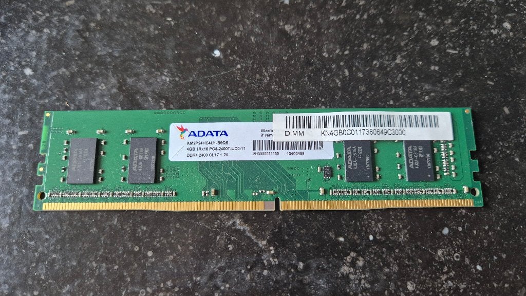 Geheugen - 4 GB, DDR4, Computers en Software, RAM geheugen, Ophalen, Zo goed als nieuw, DDR4, 4 GB