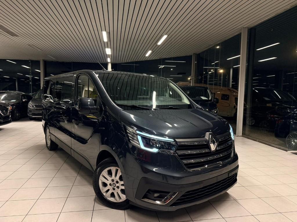 Renault Traffic 9-zits facelift 2.0dCi 81kW, Auto's, Renault, Bedrijf, Trafic, ABS, Achteruitrijcamera, Airbags, Airconditioning