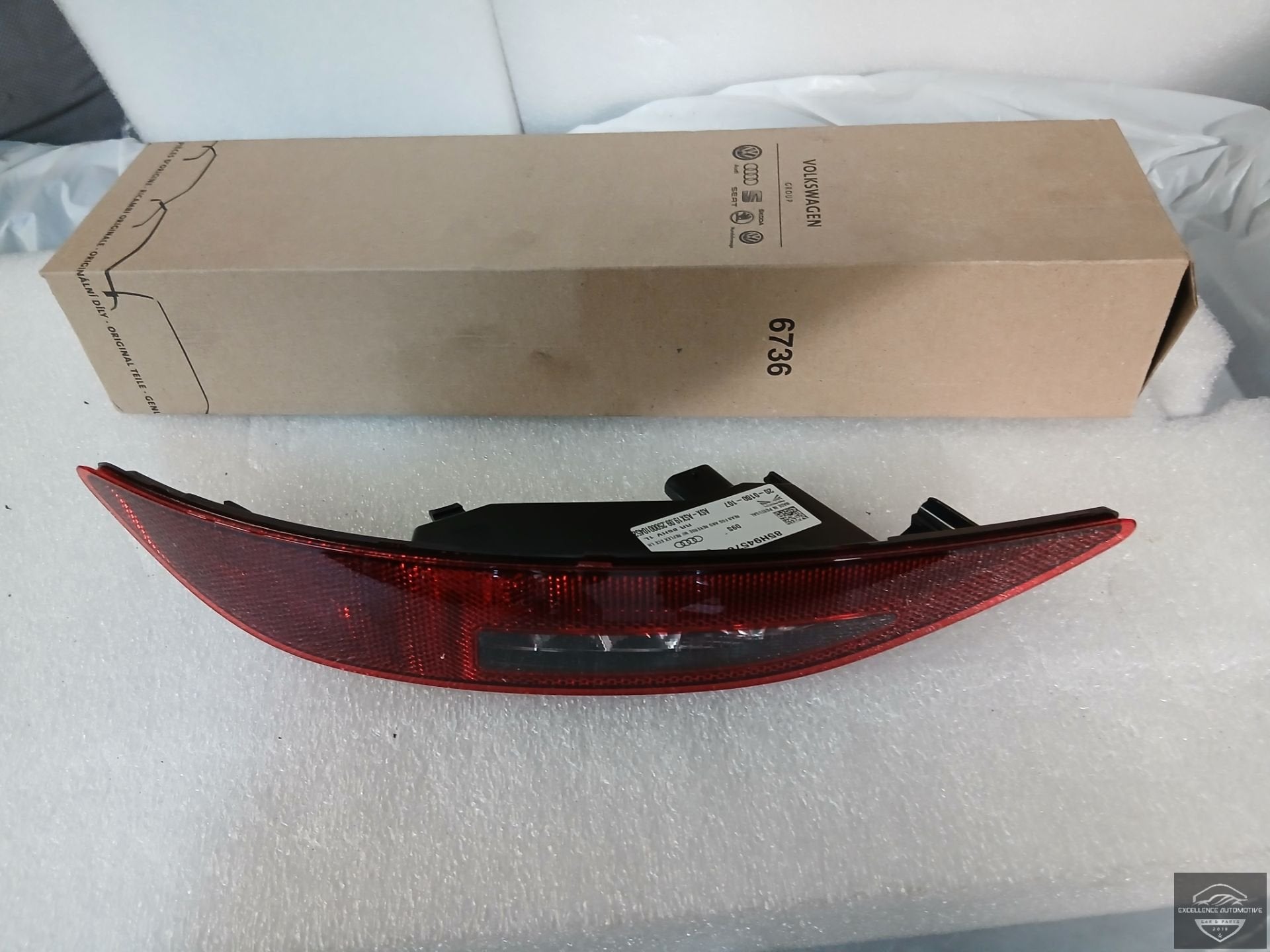 Audi Q6 85H 24+ E-Tron Mistlamp Links Achter Nieuw 85H945701, AUDI AG, Audi, Kundenbetreuung@audi.de, Nieuw