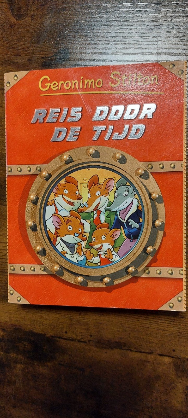 Geronimo Stilton; reis door de tijd, Boeken, Ophalen