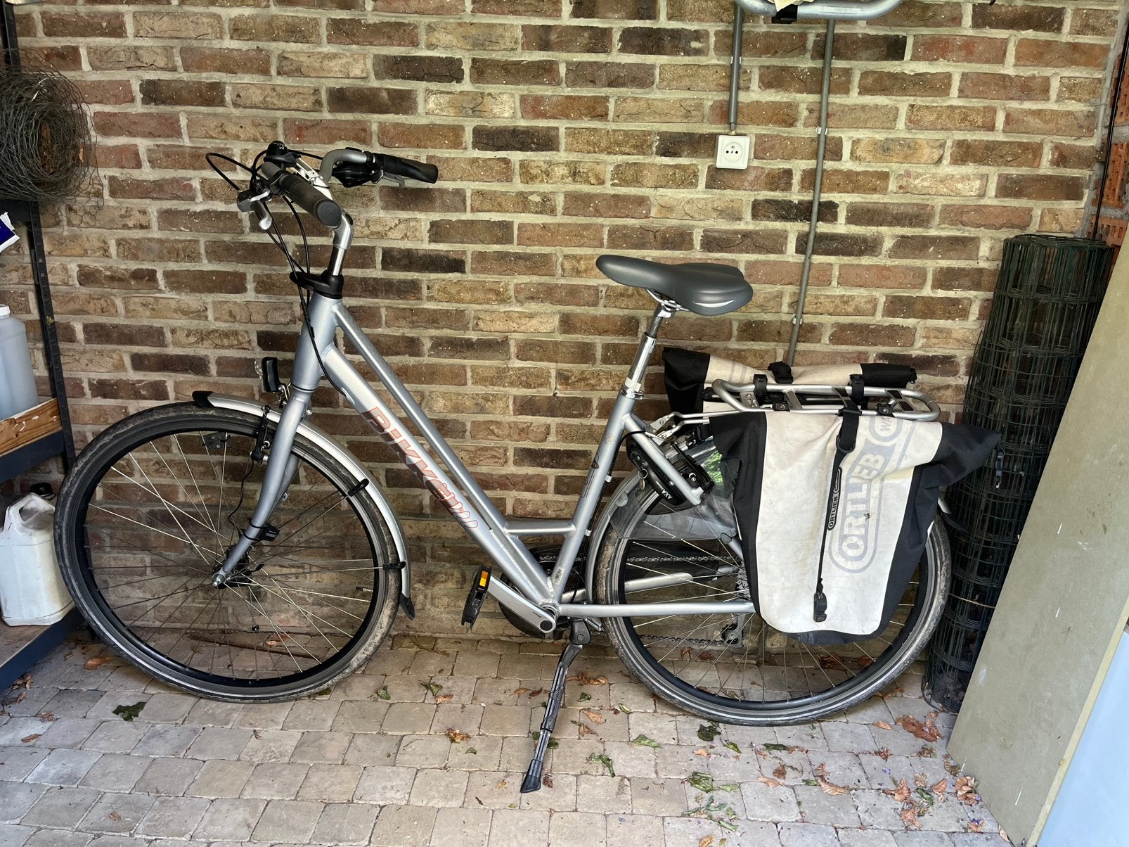 Bikkel damesfiets - nette staat, Velgrem, Versnellingen, Zo goed als nieuw, 50 tot 53 cm