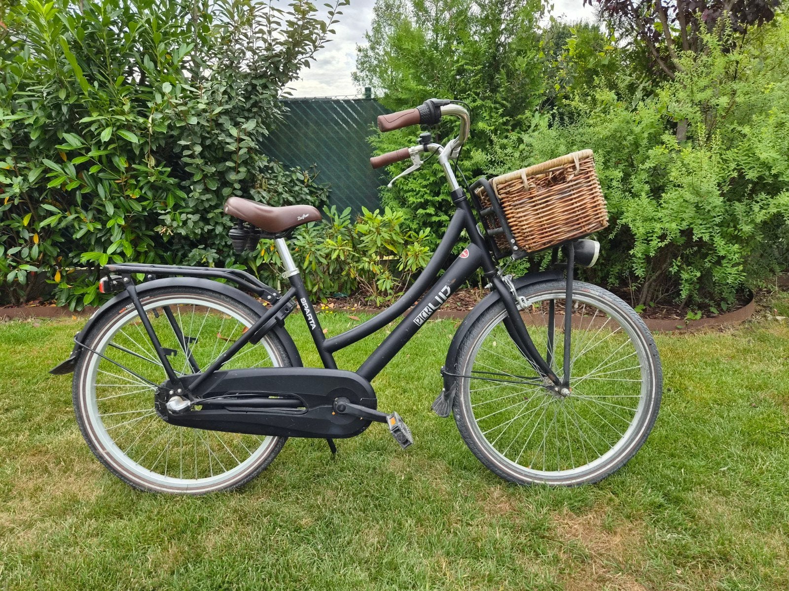 Sparta kinderfiets 24 inch – met rieten mand & achteruitt, Fietsen en Brommers, Ophalen, Terugtraprem, Sparta, Versnellingen