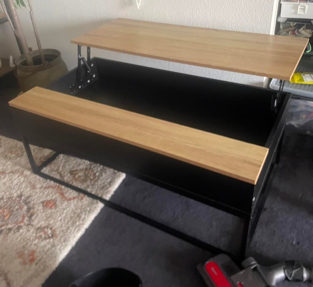 Table basse, Enlèvement, Métal
