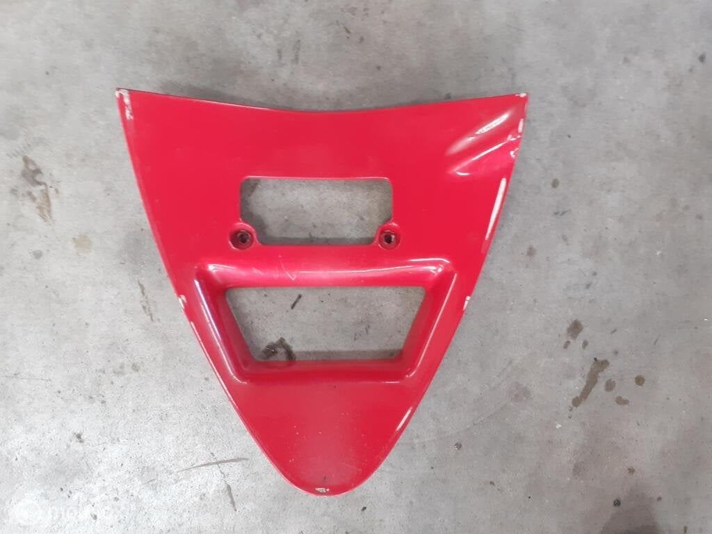 Kuipdeel kuippunt middenkuipdeel 748 916 996, Enlèvement ou Envoi, Factorystore.service@ducati.com, Via Antonio Cavalieri Ducati, 74/5, 74/6, 40132 Bologna BO