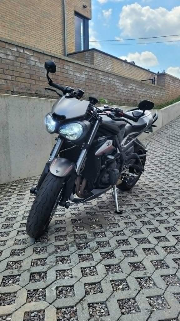 Triumph street triple 765 RS  2017 - 16790km - bcp d'options, Échappement sport, Permis Moto A, Occasion, Plus de 35 kW